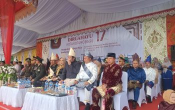 Pimpin Upacara Peringatan HUT Ke-17 Kotamobagu, Pj. Walikota Asripan Nani Sampaikan Pesan Pembangunan