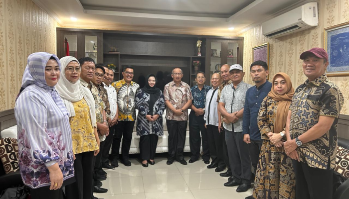 Tindak Lanjuti Pembangunan Stadion Gelora Ambang, Pj. Walikota Kotamobagu Berkunjung Ke Kantor Kemenpora Jakarta Pusat