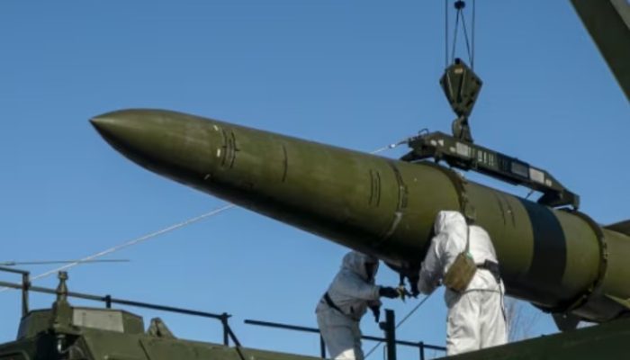 Rusia Telah Mempertimbangkan Penempatan Rudal Balistik Nuklir, Respon Ancaman AS