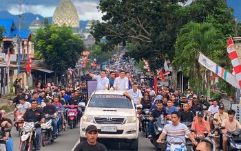 Membludak Pendukung Pasangan ‘MESRA’ Padati Jalanan Kotamobagu