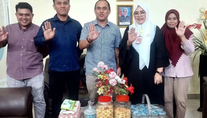 Bahas Kemajuan Pendidikan, Disdik Bolmong Terima Kunjungan Ketua DPRD Kabupaten Gorontalo